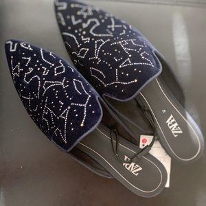 NWT Zara Constellation Flats